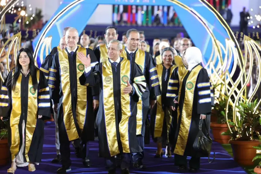 الأكاديمية العربية تحتفل بتخريج٤٣٠ خريجاً من أبنائها