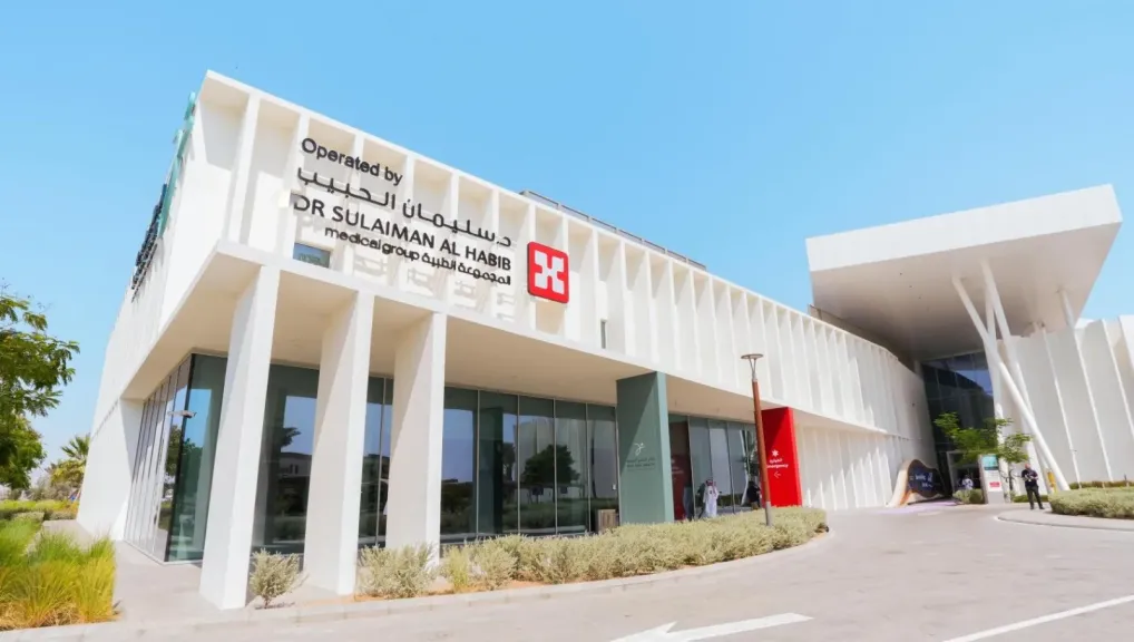 ”البحر الأحمر الدولية” ومجموعة الدكتور سليمان الحبيب للخدمات الطبية تفتتحان مستشفى ”البحر الأحمر”