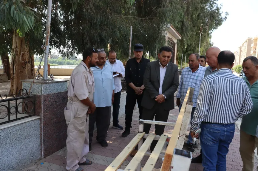 محافظ القليوبية يتفقد ميت الدريج.. رفع 3 آلاف طن من التراكمات التاريخية ونقلها لأبو زعبل