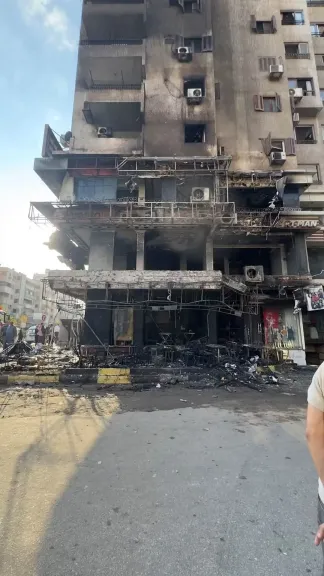 كواليس الحريق الرابع بـ«بيت جحا للكشري».. ماس كهربائي وخسائر تطال 3 شقق ومحال ببنها