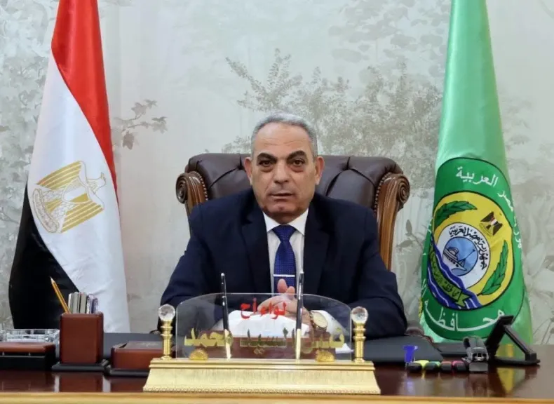 محافظ الإسماعيلية: الاستثمارات خلال الـ15 عامًا الماضية كانت أرضية لمشروعات جديدة.. وبابي مفتوح لكافة الاستفسارات