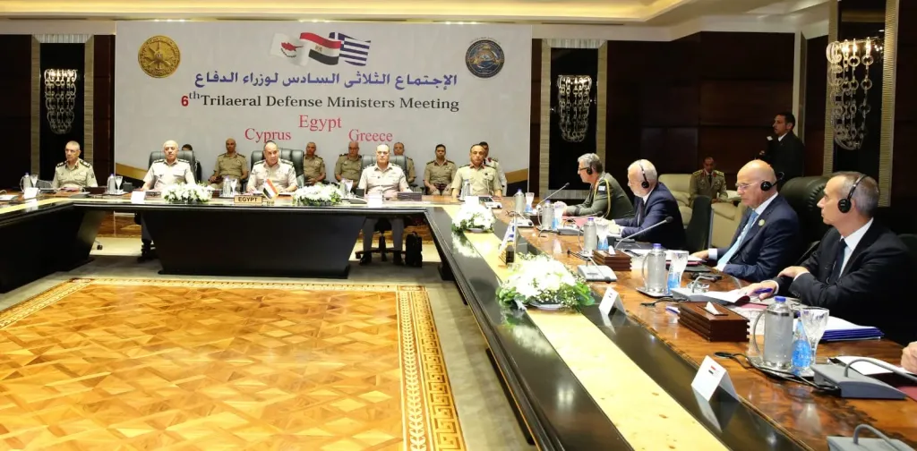مصر تستضيف الاجتماع الثلاثي السادس لوزراء دفاع مصر واليونان وقبرص