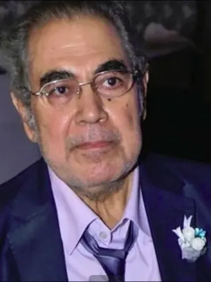 «ابني مات».. صبري عبد المنعم يرد على شائعة وفاة نجله ويكشف الحقيقة