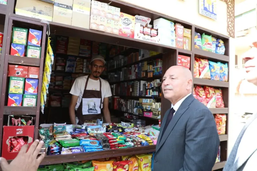محافظ القاهرة يصدر قرارا بمنع إقامة الأكشاك في جميع الأحياء