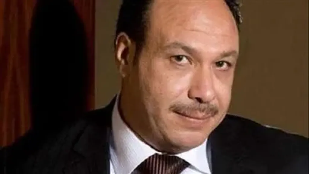 في ذكرى رحيله.. خالد صالح من مشهد عابر في «محامي خلع» إلى أدوار لا تُنسى بالسينما المصرية
