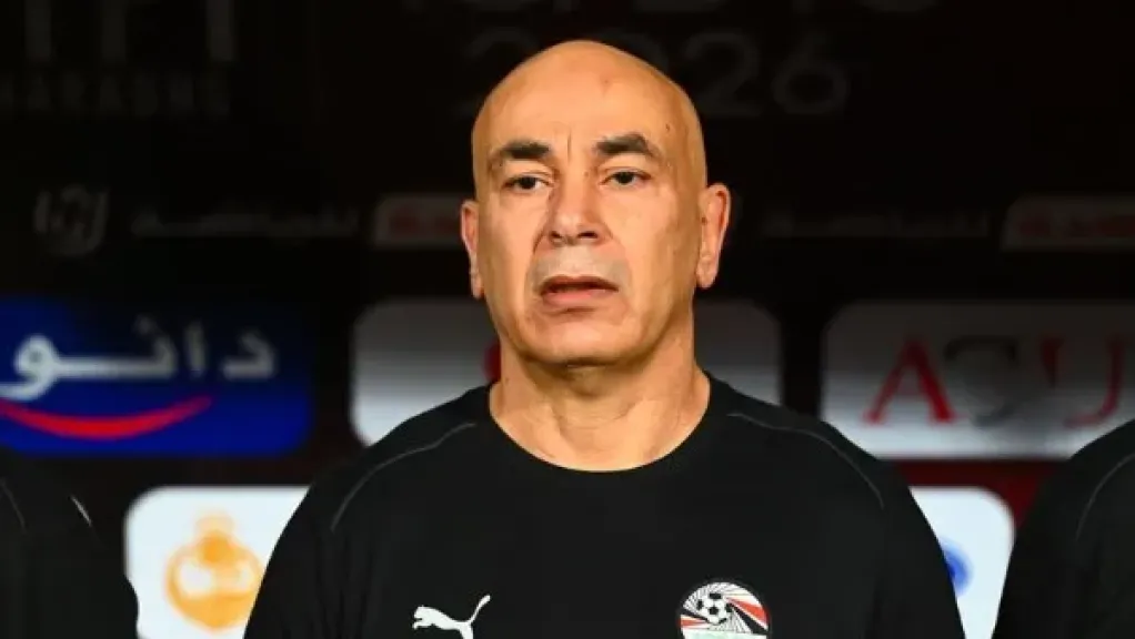 «كان لازم يعتذر».. سيد معوض ينتقد حسام حسن بسبب تصريحات محمد الشناوي