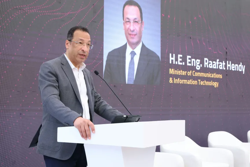 وزير الاتصالات: كفاءة  الشباب المصري من المهندسين والمطورين  سر قوة قطاع التكنولوجيا في مصر