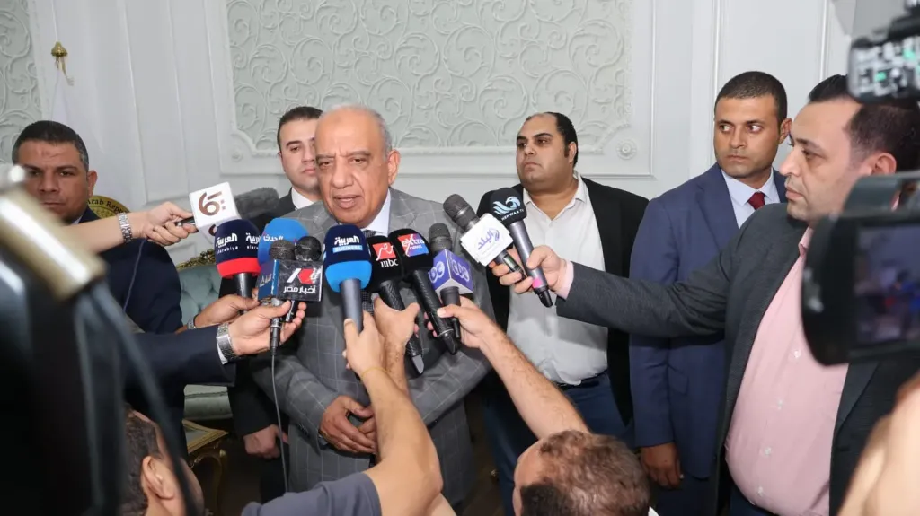 وزير الكهرباء: استثمارات قطاع الطاقة تقترب من 5 تريليونات جنيه