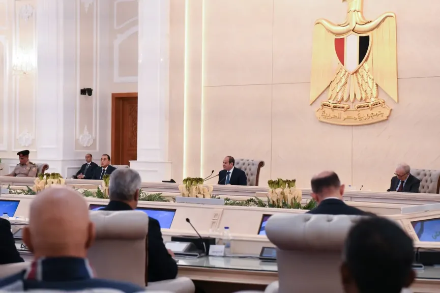 الرئيس السيسي: الأحداث التي شهدتها مصر خلال الفترة من ٢٠١١ إلى ٢٠١٣ ترتب عليها حدوث اِنكماش في الاقتصاد المصري