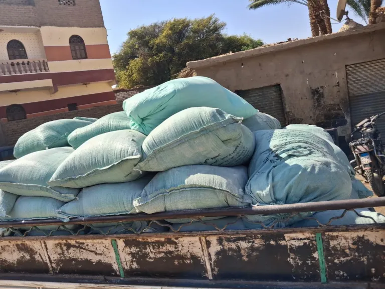 محافظ أسيوط: ضبط 60 جوال دقيق بلدي مدعم داخل مطحن بالفتح قبل التصرف فيها وبيعها بالسوق السوداء
