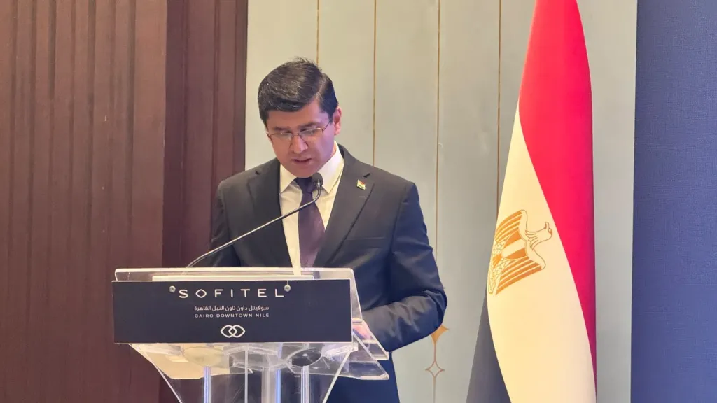 السفير برويز ميرزازادة: مصر تحتل مكانةً مهمةً في السياسة الخارجية لجمهورية طاجيكستان