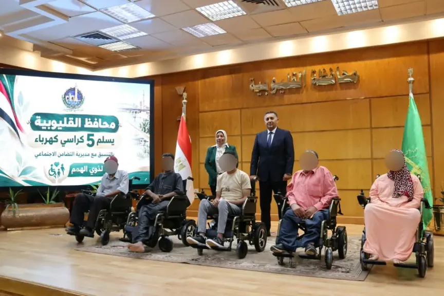 استجابة لمطالب المواطنين.. القليوبية توفر 5 كراسي كهربائية لذوي الهمم