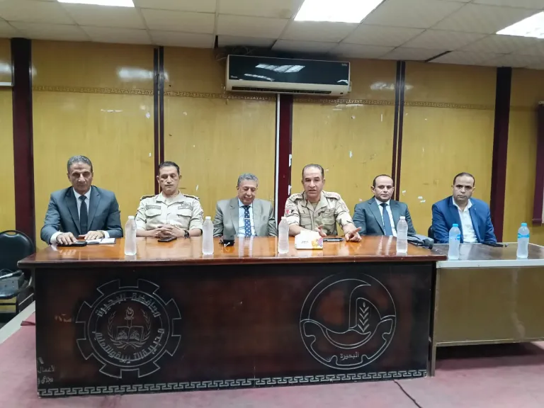تعليم البحيرة يكثف استعداداته للمشاركة في مسابقة أكفأ مدرسة عسكرية
