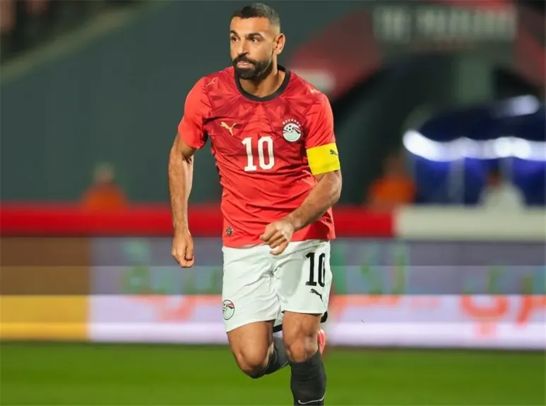 عبدالناصر زيدان: أزمة محمد صلاح مع حسام حسن تعود من جديد