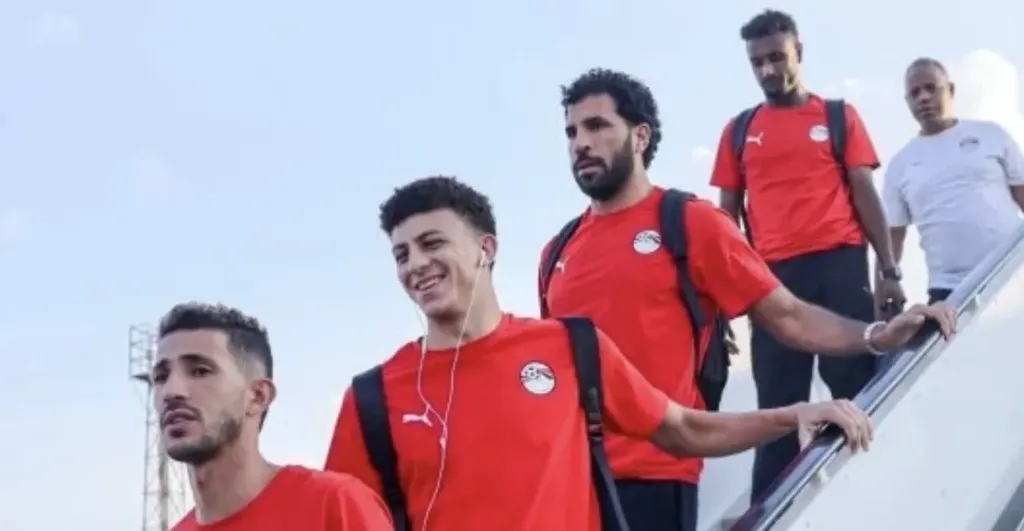 بعثة منتخب مصر تصل مطار القاهرة.. والانتظام في التدريبات غداً