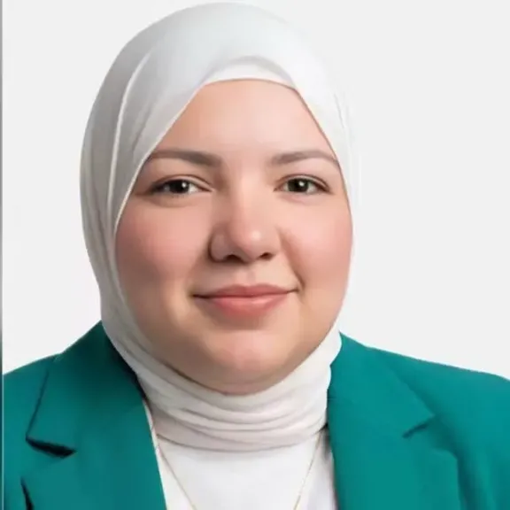 أستاذة بجامعة مدينة السادات ضمن أفضل 100 عالم في العالم بالكيمياء