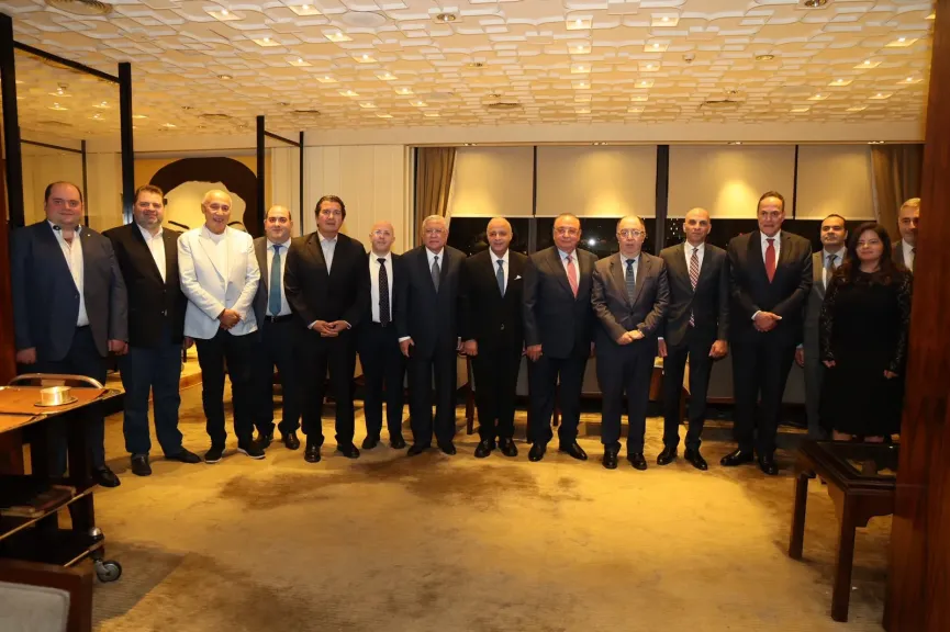 مجتمع الأعمال يلتقي سفير مصر الجديد في بيروت.. هل تقود الدبلوماسية الاقتصادية مرحلة جديدة للاستثمار والتجارة بين البلدين؟