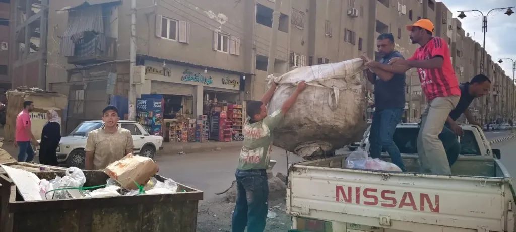 محافظ الدقهلية يشدد على مواجهة النباشين للحفاظ على نظافة المنصورة