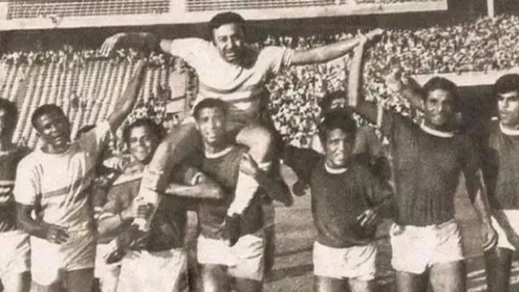 نجوم الكرة في حرب أكتوبر.. أبطال حملوا السلاح على الجبهة قبل أن يحملوا شارة القيادة