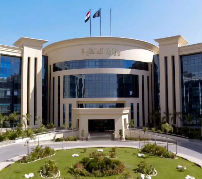 الداخلية تضبط 99 ألفًا و840 مخالفة مرورية خلال 24 ساعة.. وفحص 966 سائقًا يكشف إيجابية 40 حالة مخدرات