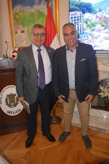 قبيل عودته إلى بلاده بعد سنوات في القاهرة  سفير فنزويلا لـ«النهار»: مصر شهدت نهضة كنت شاهد عيان عليها.. ومن ينتقد مشروعاتها سيدرك أهميتها مستقبلًا