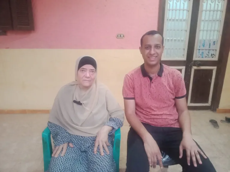 حين عطش مستشفى السويس.. سيدة الكمشوشي تروي حكايتها من جرحى أكتوبر إلى تكريم الرؤساء