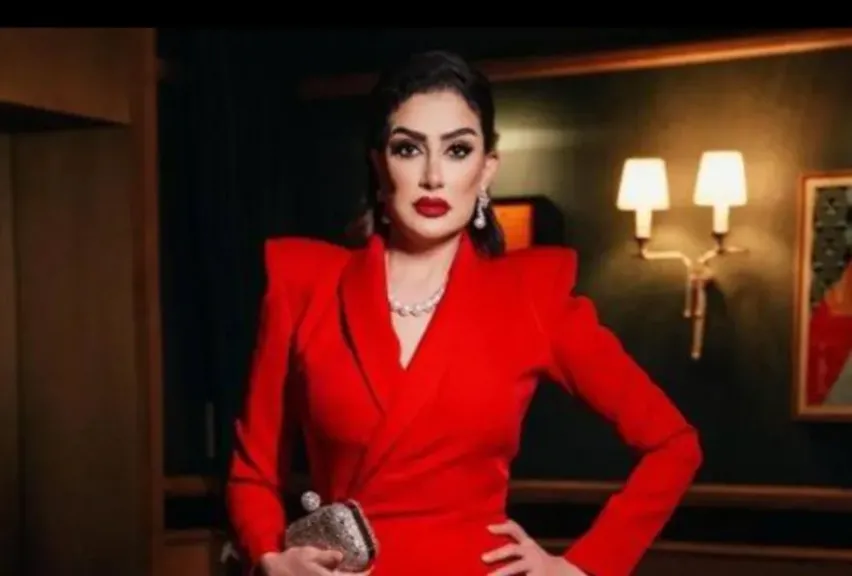 غادة عبد الرازق عن عدد زيجاتها: اتجوزت 5 مرات وكنت بزود الرقم عن قصد
