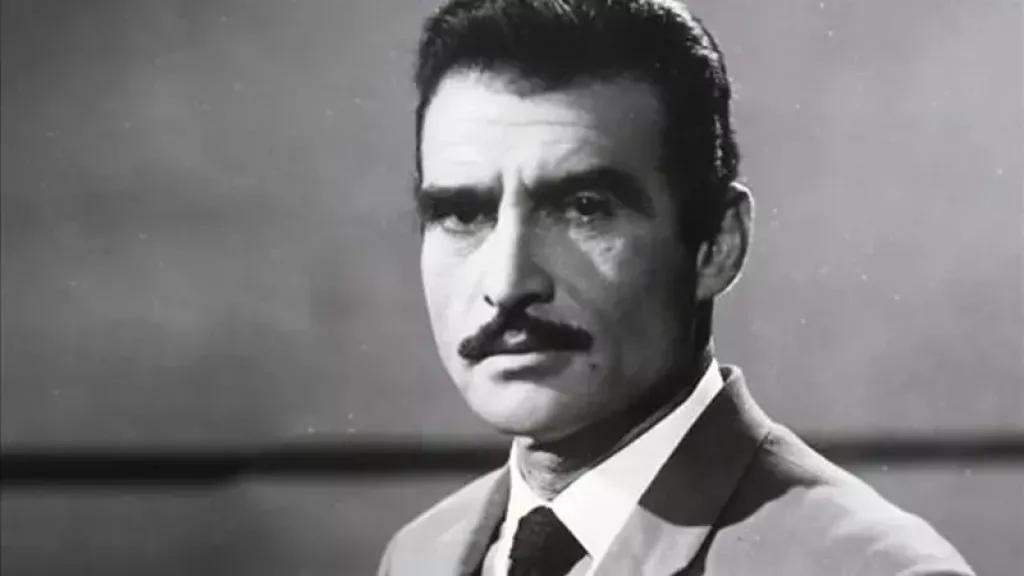 في ذكرى ميلاده.. ماذا حدث لأحمد مظهر في أيامه الأخيرة وهل حُبس داخل منزله؟