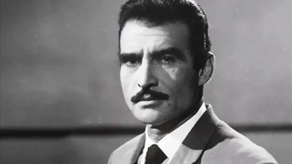 في ذكرى ميلاده.. ماذا حدث لأحمد مظهر في أيامه الأخيرة وهل حُبس داخل منزله؟