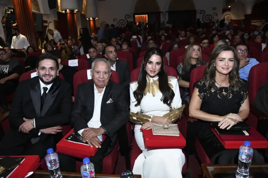 بعد مشوار حافل في السينما والدراما.. دُرّة تُكرّم في مهرجان «جيلنا»