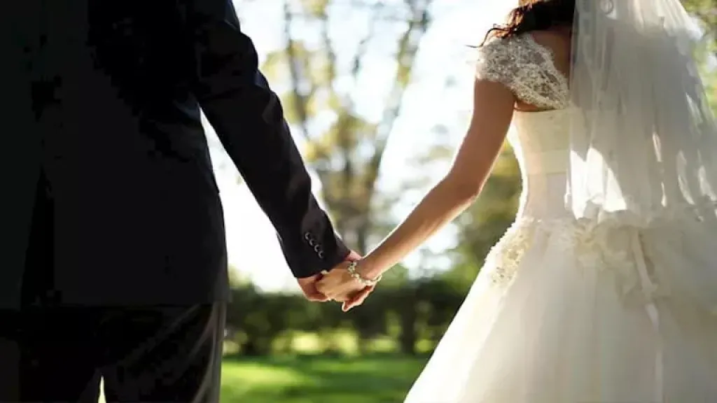 بعد زفاف ديانا هشام.. خبير نفسي لـ«النهار»: المقارنة تفسد فرحة المقبلين على الزواج