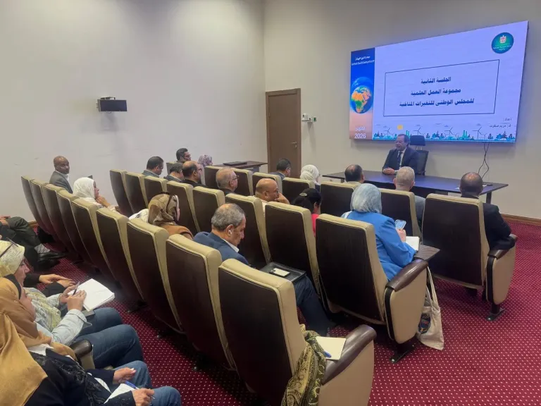 «التنمية المحلية والبيئة» تبحث توجيه الأبحاث العلمية لدعم العمل المناخي وتوطين التكنولوجيا في مصر
