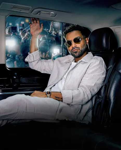 «نجم الموسم» أحمد فهمي يستقر على اسم مسلسله الجديد في رمضان 2027