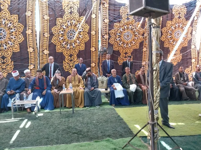 4 أكفان تُنهي 16 عامًا من الخصومة الثأرية بين عائلتي الأزرق والبيجاوي في البداري بأسيوط