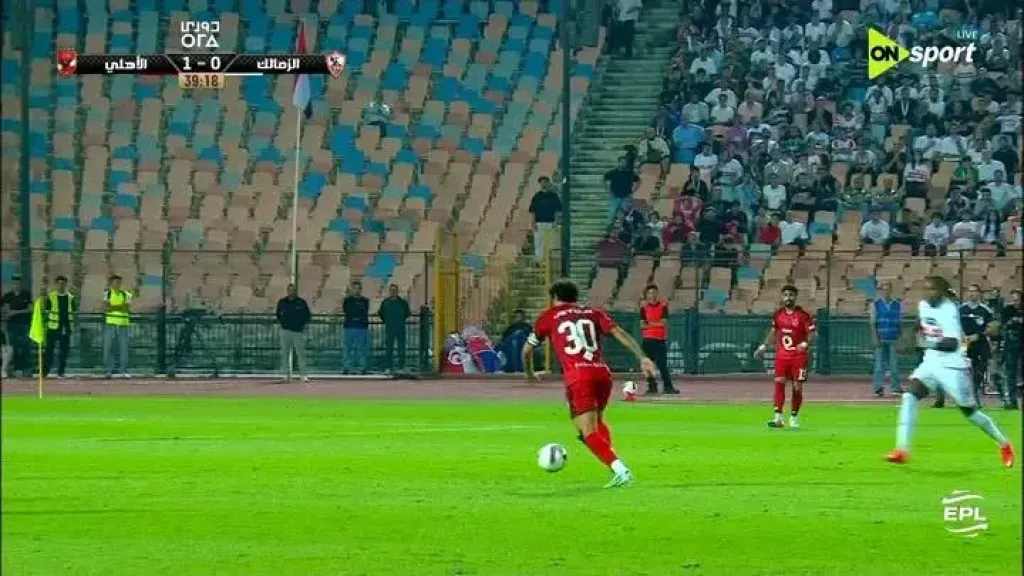 القمة 133.. الأهلي يتقدم على الزمالك بهدف في الشوط الأول