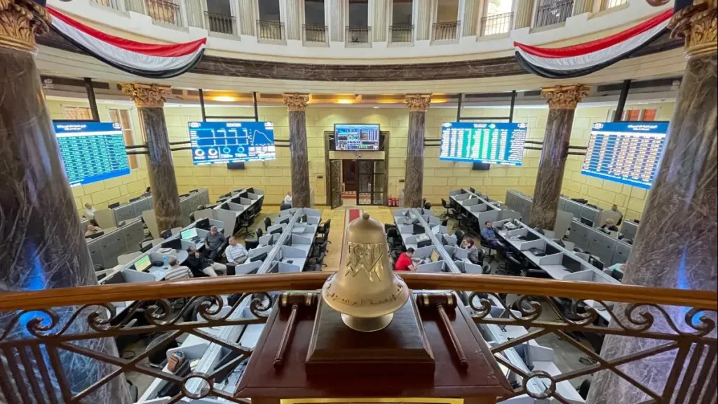 البورصة المصرية تفقد 54 مليار جنيه بمنتصف التعاملات وسط تراجع جماعي
