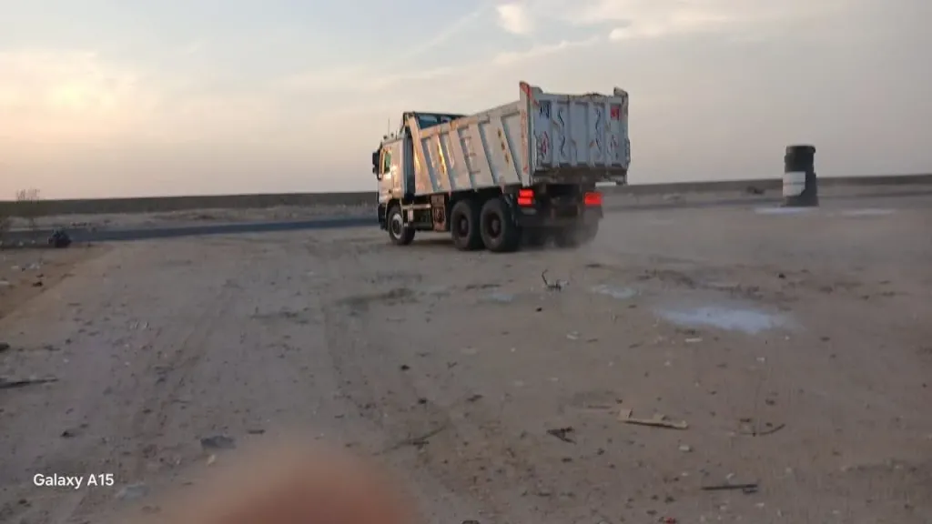 محافظ البحر الأحمر يوقف سيارة 3 أشهر ويغرمها 100 ألف جنيه بالغردقة
