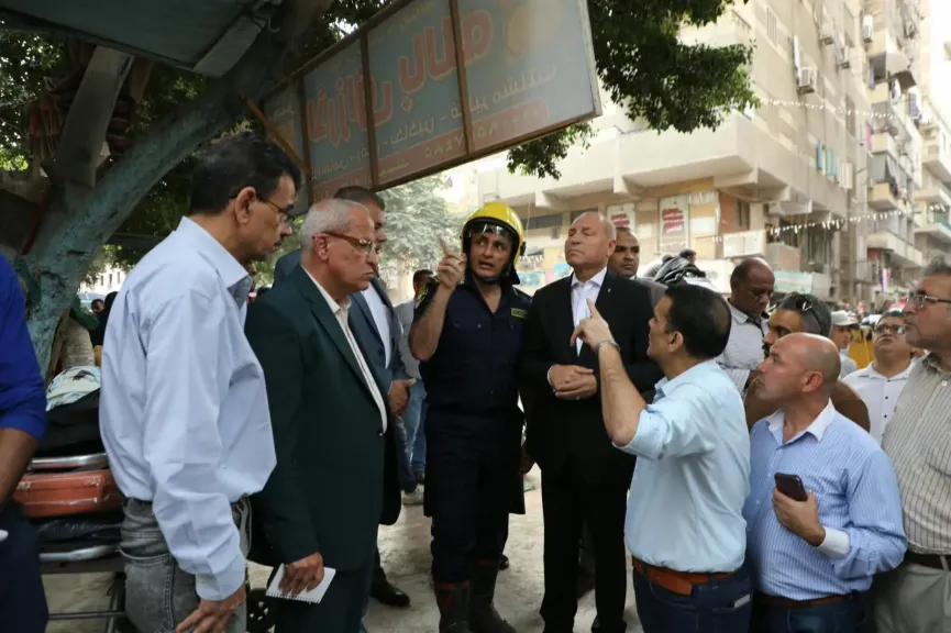 عاجل| انهيار عقار في حدائق القبة.. إنقاذ 4 مصابين واستمرار البحث عن ناجين