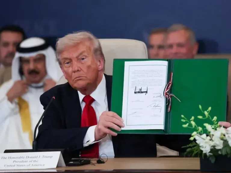 بعد عام من توقيعها.. هل فشلت خطة ترامب بشأن غزة ؟
