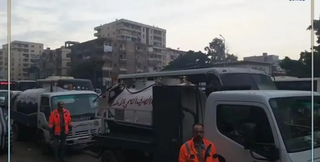 الإسكندرية تواجه تقلبات جوية.. أمواج تتجاوز 3.5 متر وتوقف مراكب الصيد