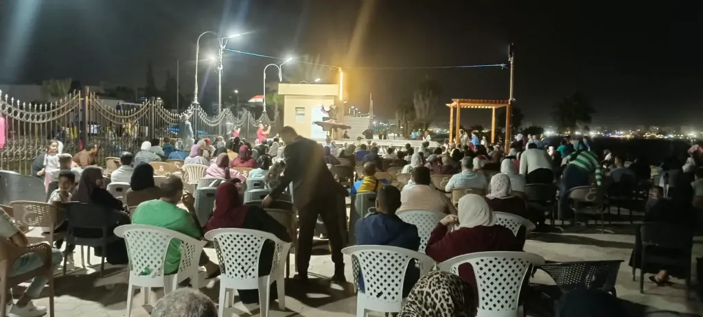 عروض مهرجان الإسماعيلية للفنون الشعبية تزين الكورنيش السياحي على ضفاف قناة السويس