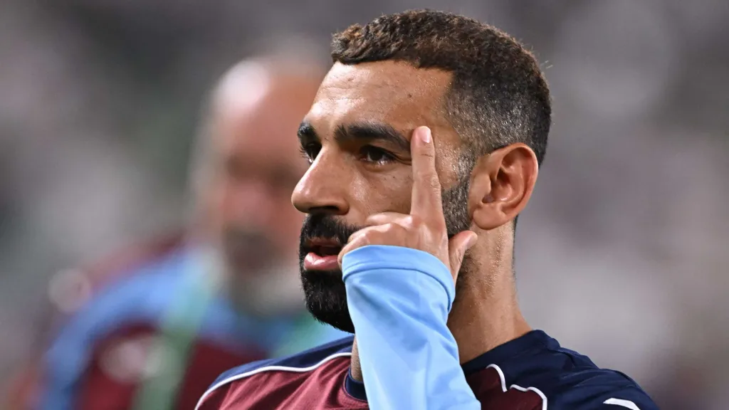 محمد صلاح يقود هجوم التشكيل المثالي للجولة الأولى في دوري المؤتمر الأوروبي