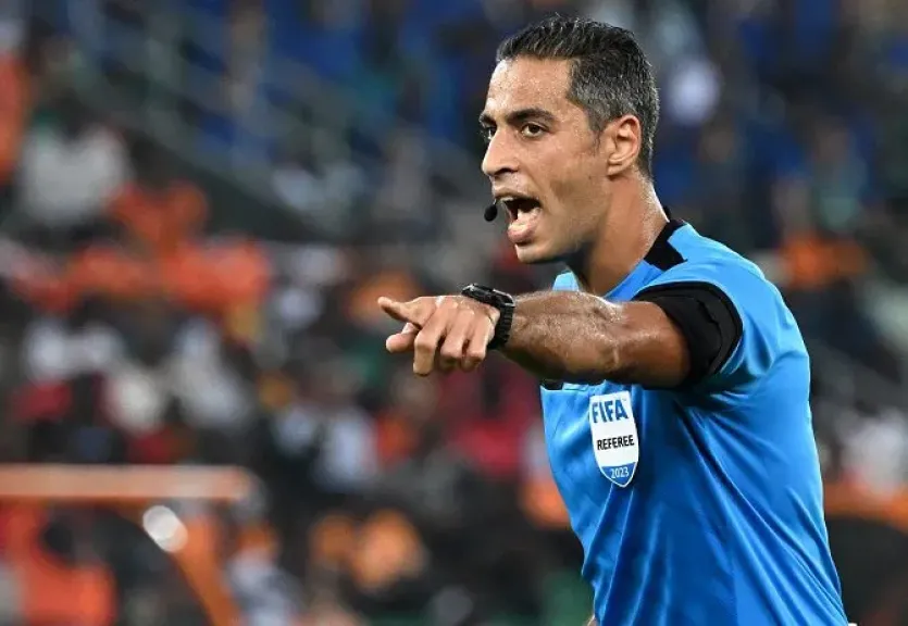 أمين عمر يقود طاقم تحكيم مصريًا لمباراة ناميبيا والكاميرون بتصفيات أمم أفريقيا