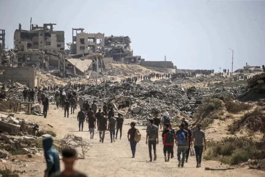 اقتصادي فلسطيني: احتكار السلع ودمار المصانع يعمّقان انهيار اقتصاد غزة ويهددان التعافي