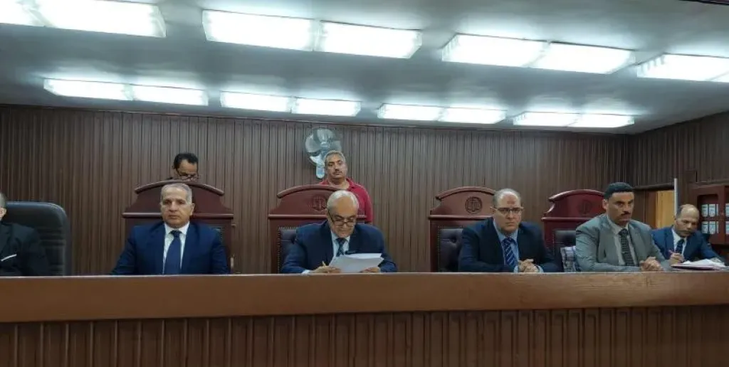 عبث بفرد خرطوش فقتل صديقه وفر هاربًا.. السجن 7 سنوات لطالب بشبرا الخيمة