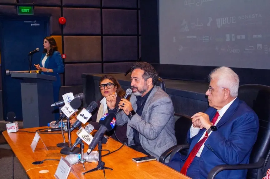 «المسرح حياة».. 130 عرضًا وإقبال دولي لافت على ملتقى القاهرة للمسرح الجامعي