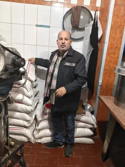 ضبط 5 أطنان زيت طعام مشتبه في صلاحيتها وإعدام 150 كجم أغذية بمطوبس في كفرالشيخ