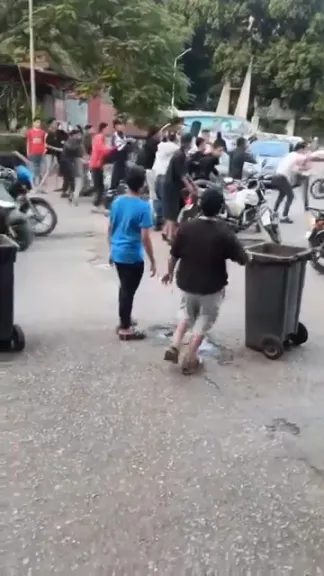 حكم ببراءة 3 متهمين في خناقة أمام مدرسة البنات بالعجوزة