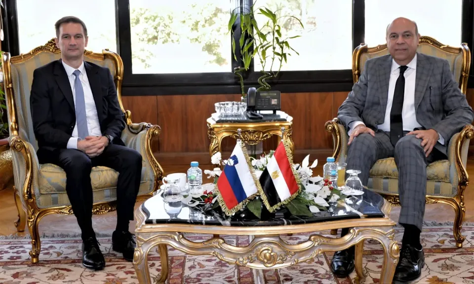 لتنشيط السياحة الأوروبية.. تفاصيل المباحثات المصرية السلوفينية لفتح خطوط طيران مباشرة