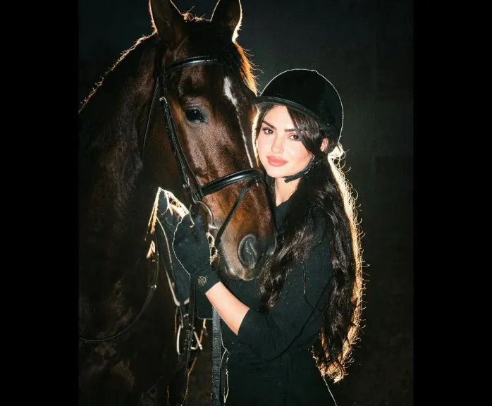 ميريت طارق تحصد المركز الثاني في قفز الحواجز ببطولة محلية للناشئين